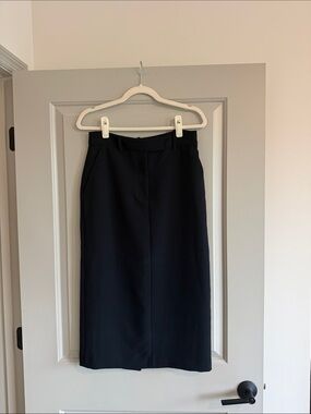 Aritzia Wilfred Midi Skirt